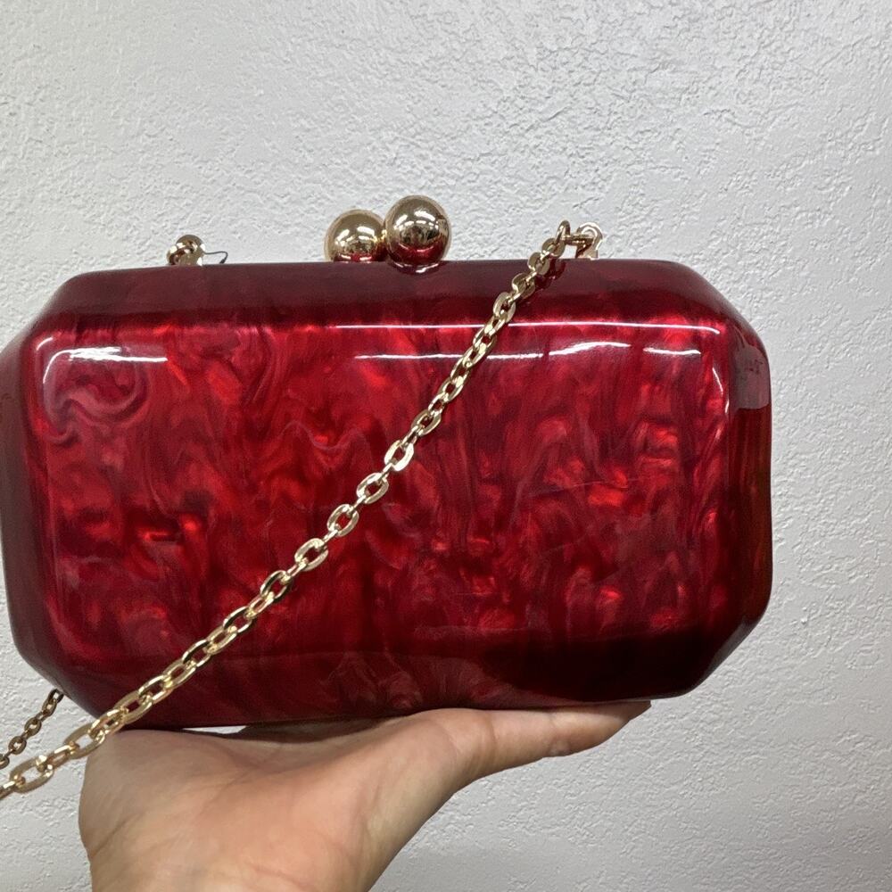I.N.C. Marbled Red Clutch bag Gold Chain Strap Kiss Lock